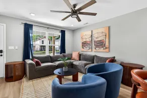 Iconic Bourbon-inspired home perfect for groups! - Image 5