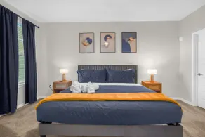 Modern Luxury Stay | 20 min to Disney - Image 5