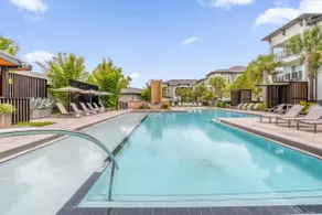 Modern Luxury Stay | 20 min to Disney - Image 2