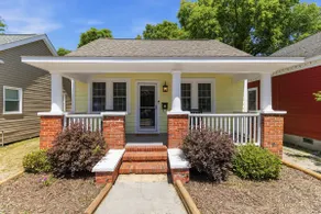 Beehive Bungalow | Firepit | Downtown Wilmington - Image 3