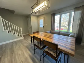 Modern Queen St Duplex 4BRs - Image 3
