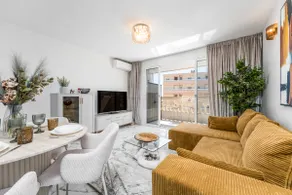 Cosy Coastal Haven | Sea Views & Modern Comfort - Image 2