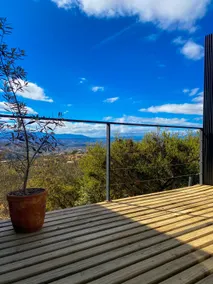 Signature Retreat: Hot Tub, Sauna, and Valley Views - Image 4