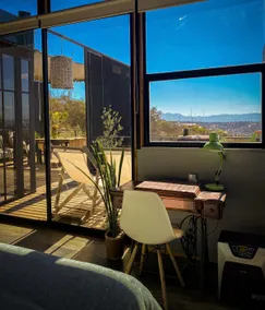 Signature Retreat: Hot Tub, Sauna, and Valley Views - Image 5