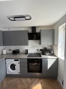 Modern Luxury Studio Flat town centre location - Image 3