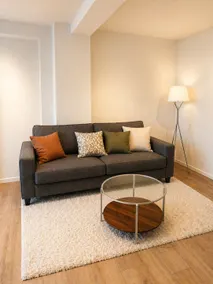 Bright Designer Apartment Sint-Niklaas Center - Image 2
