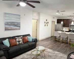 Executive Suite | 2BR Near Mayo & Corporate Hubs - Image 2