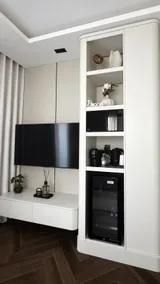 M Residence 8 - Image 2