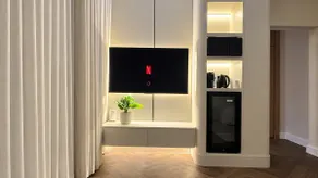 M Residence 8 - Image 3