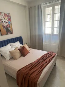 Charming apartment in a Provençal village - Image 2