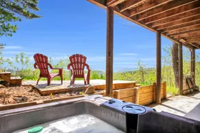 Blue Mt Cabin- Long Range Views, Hot Tub, Fire Pit - Image 3
