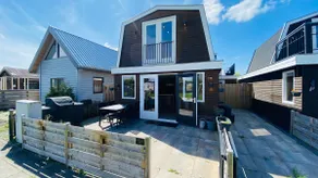 Family Home Near Beach & Nature | 4–6 Guests - Image 2