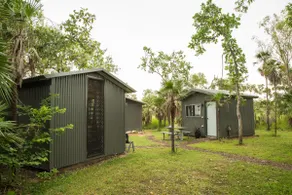 Hideaway Hut (Green Ant) - Image 3