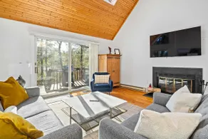 Lakefront Chalet | Dock, Sauna & Fireplace - Image 2