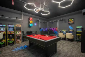 Knoxville Escape - Pool, Hot Tub, Sauna -Sleeps 15 - Image 3