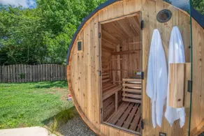 Knoxville Escape - Pool, Hot Tub, Sauna -Sleeps 15 - Image 4