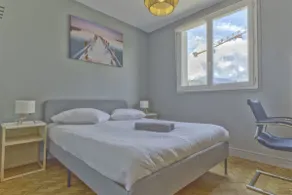 3 bedrooms, free parking, air conditioning, close to campus - Image 3