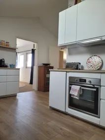 Air-conditioned apartment with parking. Bourgades neighborhood - Image 5