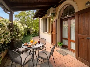 Detached house between Modena and Bologna - Image 5