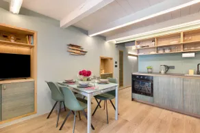 Apartment 4 - Image 4