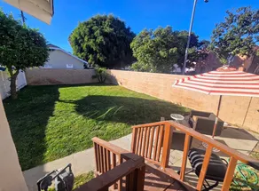 Spacious Family Oasis - Parking & Fenced Yard - Image 2
