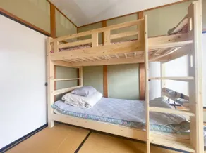 6-minute walk from Isesaki Station｜Spacious 2LDK for exclusive use｜2 bedrooms｜Maximum 7 guests｜Free parking for 2 cars, Apartment Hotel. - Image 3