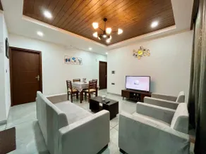 Luxe's Nestiqùe - Image 3
