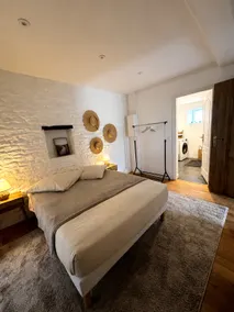 Romantic retreat with river view • Vézelay - Image 5