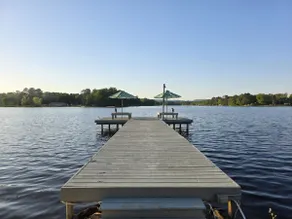 Happy Dock Hideaway - Image 4