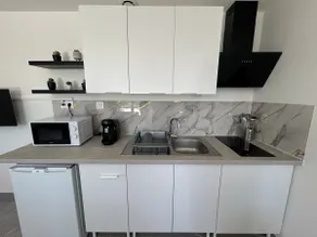 Modern and peaceful home - Image 5