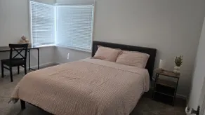 A Cozy 2-BR House w/ AC - Image 3