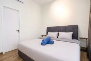 Chic 2BR Family Stay Near Jonker St - Image 4