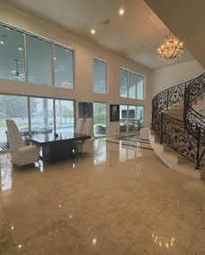 The One Castle - Image 3