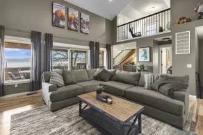 Flathead Lake: Hot Tub, Retro Game Room, Fire Pit - Image 4