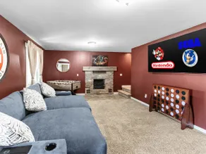 Flathead Lake: Hot Tub, Retro Game Room, Fire Pit - Image 3