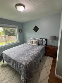 Stylish Remodeled Mid-Century in Beaverton - Image 2