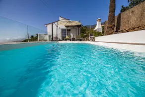 Ferienhaus mit Garten, beheiztem Pool und Grill | Bergblick - Image 5