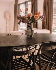 Luxury New 3-Bedroom Apartment with Terrace - Image 2