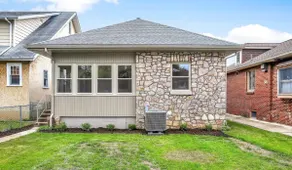 Stone’s Throw Bungalow - Home in Chambersburg, PA - Image 4
