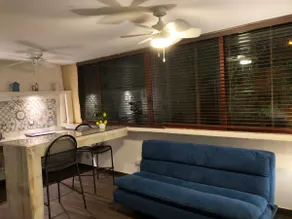 Great Location, Comfortable, Safe, parking. - Image 4