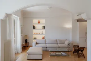 Bright & Luxurious 3BR Suite Near Metro By Museum - Image 3