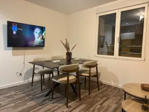 Cozy T2 apartment in city center - Image 3