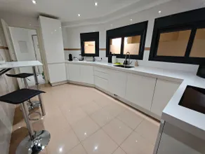 Luxury Groundfloor Private Jacuzzi - EHHouse - Image 4