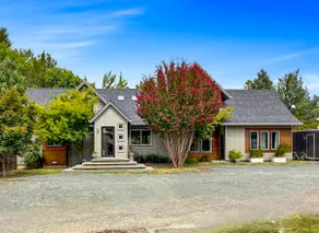 Spacious Home in the Redwoods with NEW hot tub! - Image 4
