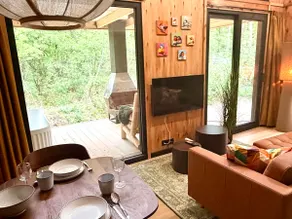 105 - The Bird's Nest. Suite with sauna & bath - Image 4