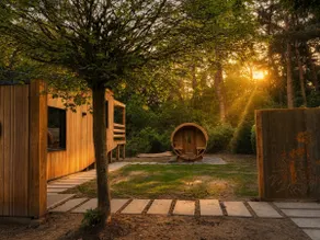 105 - The Bird's Nest. Suite with sauna & bath - Image 5