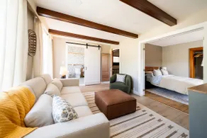 The Garden Suite (1 Bedroom Plus Den) - Image 4