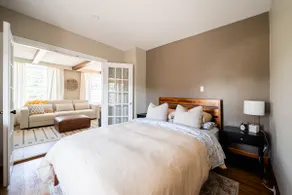 The Garden Suite (1 Bedroom Plus Den) - Image 3