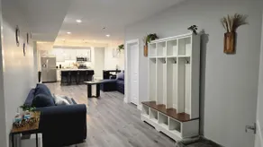 Pet-Friendly 2BR lower-level near Lake Compounce - Image 5