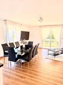 Spacious apartment in the Gulf of Saint-Tropez - Image 2